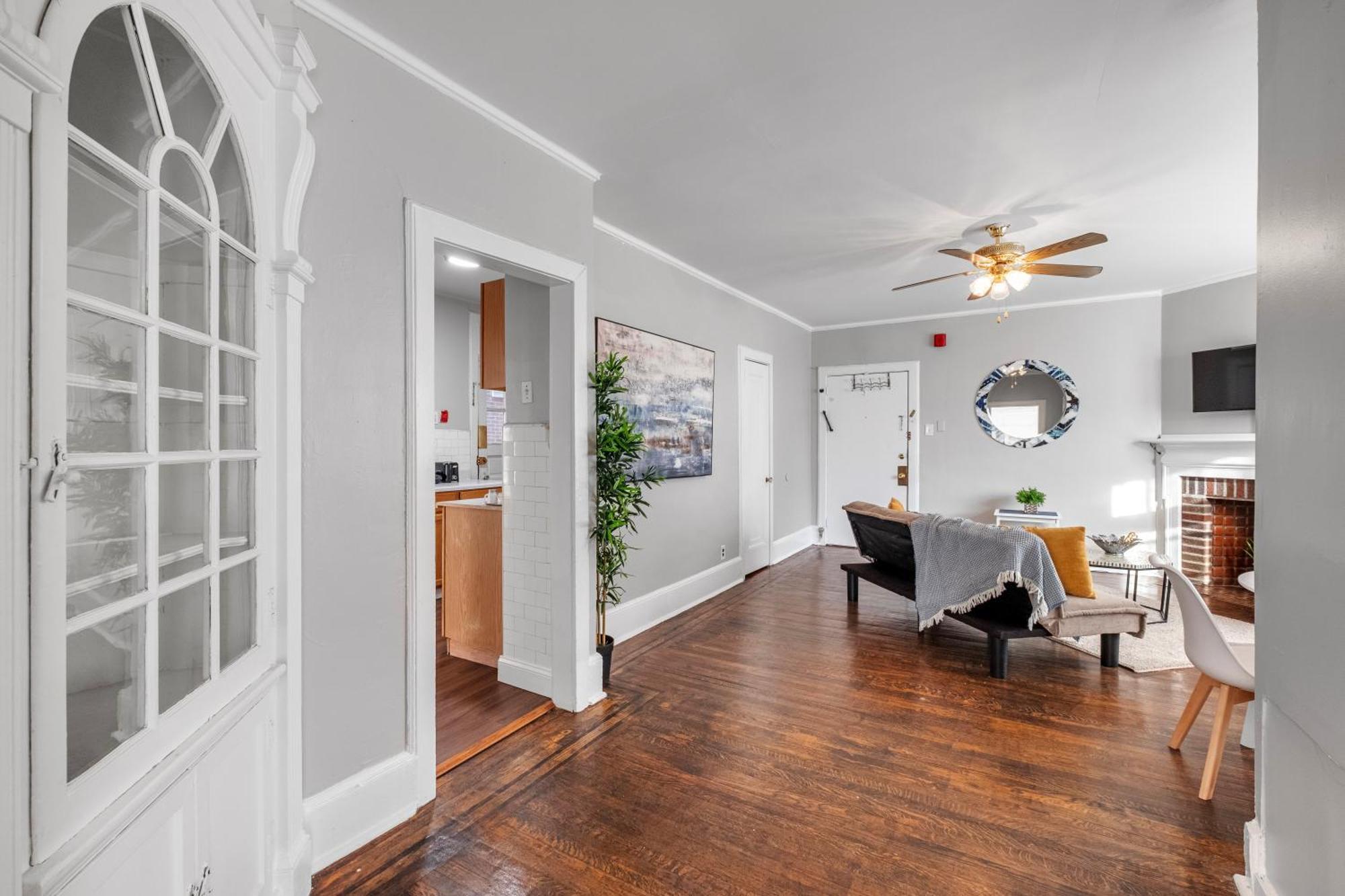 Upenndrexel Lovely 2br